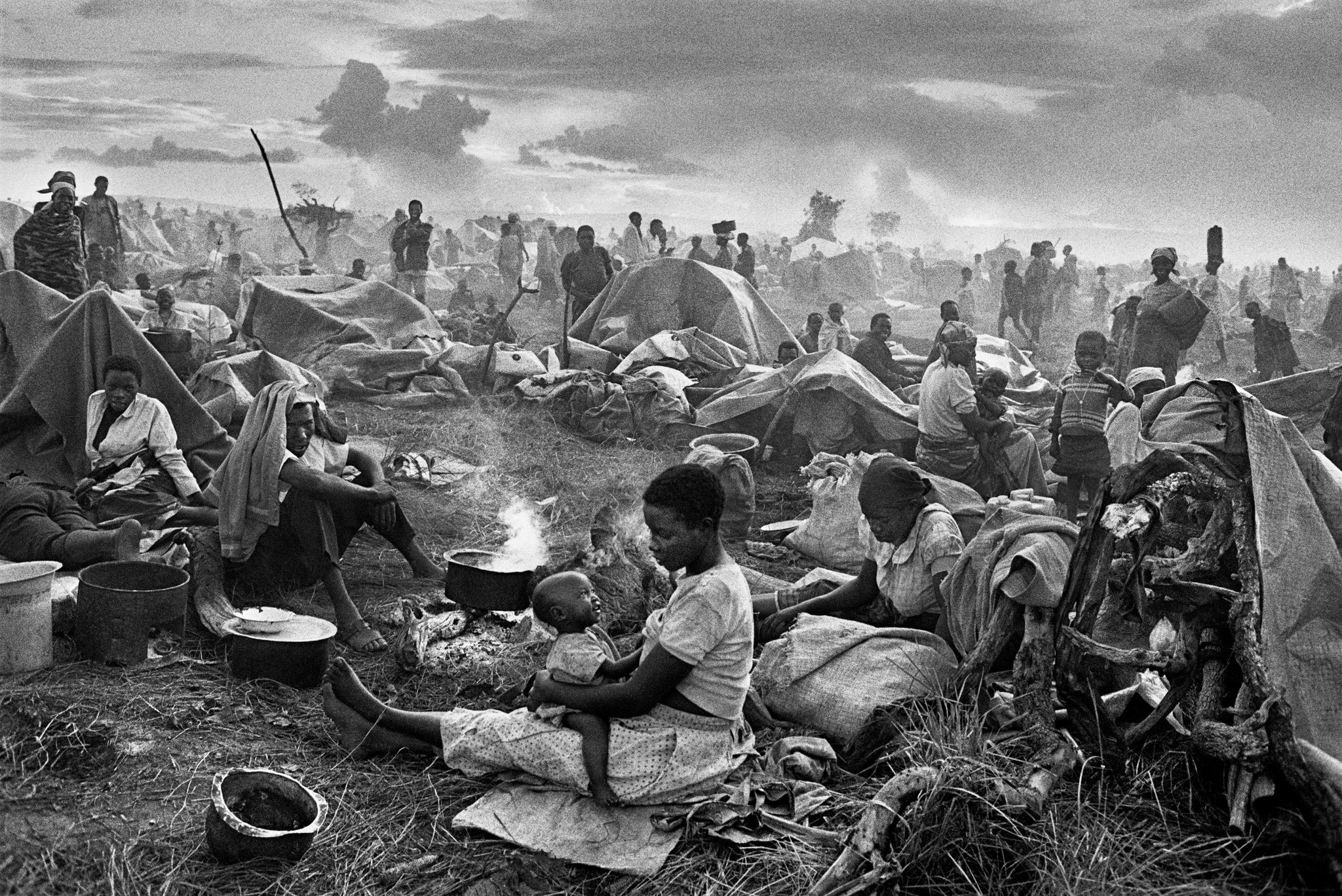 The Rwandan refugee camp in Benako, Tanzania, in 1994.Credit...Sebastiao Salgado